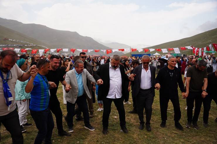 Rize'de “Anzer Yaylası Birlik ve Beraberlik Şöleni” sona erdi 47