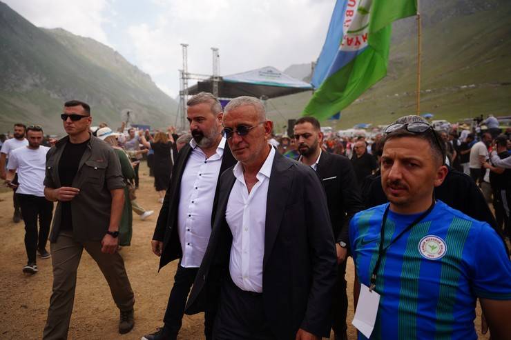 Rize'de “Anzer Yaylası Birlik ve Beraberlik Şöleni” sona erdi 48