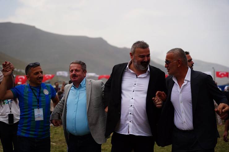 Rize'de “Anzer Yaylası Birlik ve Beraberlik Şöleni” sona erdi 7