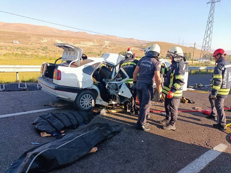 Rize plakalı araç kaza yaptı 4 ölü 13