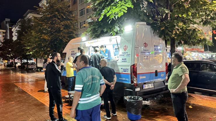 Rize’de Mevlid Gecesi dualarla idrak edildi 20