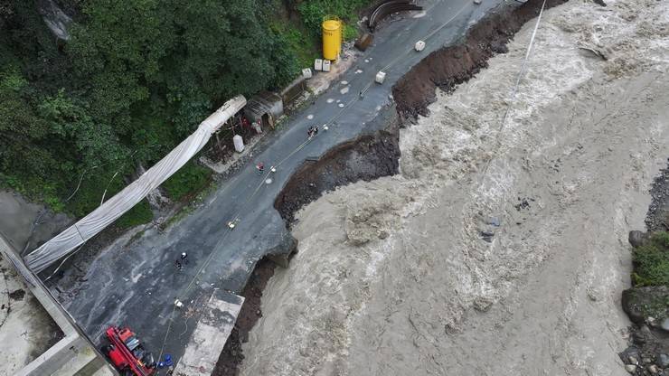 Rize'de yağış, sel ve heyelana neden oldu 27