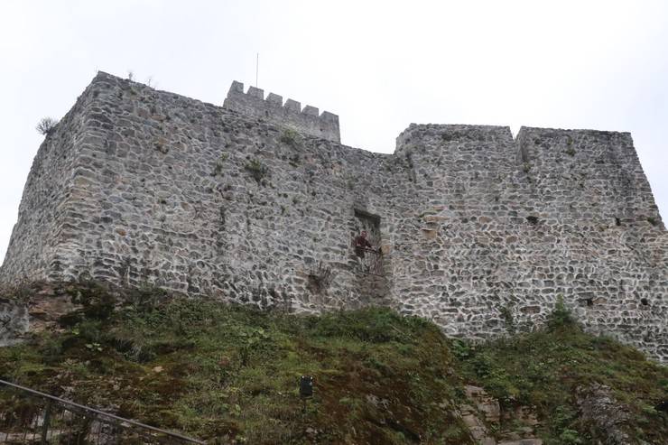 Rize'de doğaseverlerin rotasındaki Zil Kale 8 ayda 140 bin ziyaretçi ağırladı 9