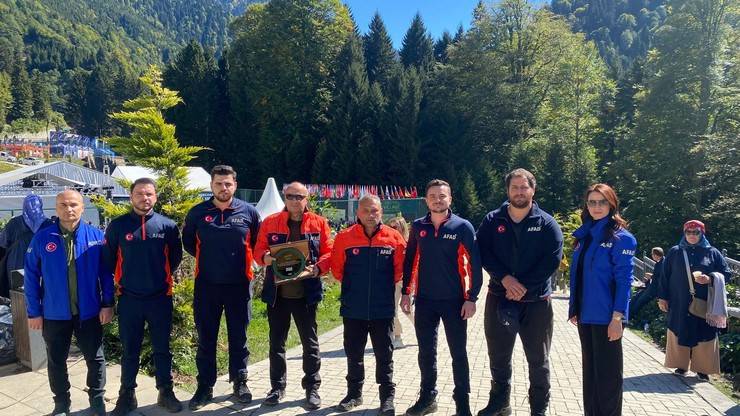 Rize Valisi Baydaş, UTMB Organizasyonunda Emek Verenlere Teşekkür Etti 15