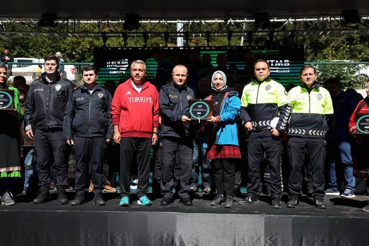 Rize Valisi Baydaş, UTMB Organizasyonunda Emek Verenlere Teşekkür Etti 21