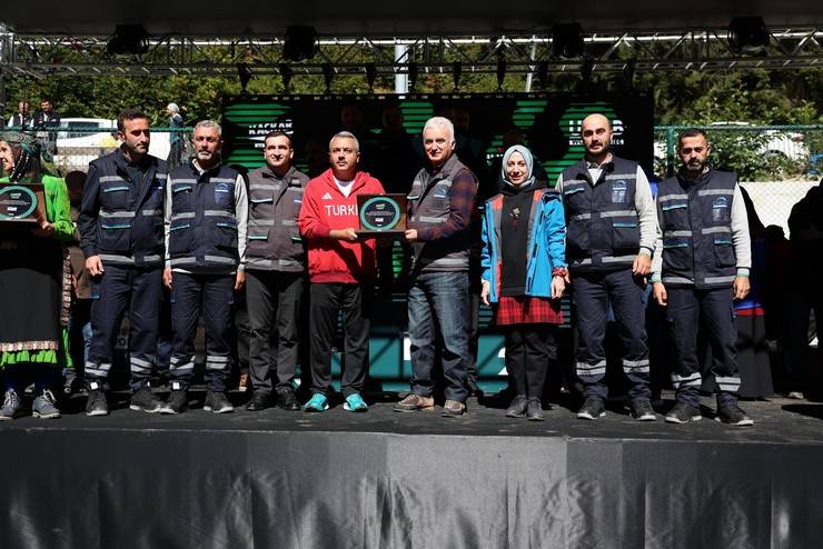 Rize Valisi Baydaş, UTMB Organizasyonunda Emek Verenlere Teşekkür Etti 4