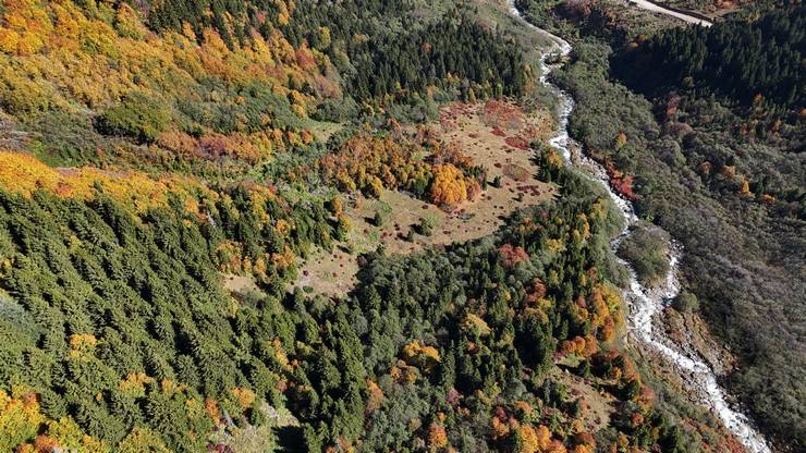 Kaçkar Dağları sonbahar renklerine büründü 16