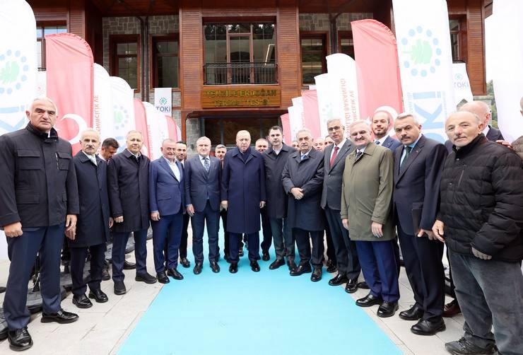 Cumhurbaşkanı Erdoğan, Ayder'de Tenzile Erdoğan Termal Tesisi'nin açılışını yaptı 1