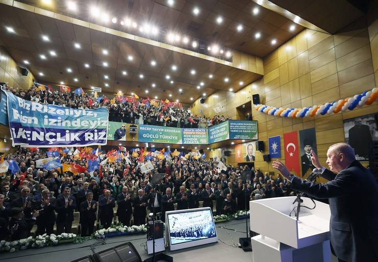 Cumhurbaşkanı Erdoğan, Rize’de "AK Parti Genişletilmiş İl Danışma Meclis Toplantısı"nda konuştu 11