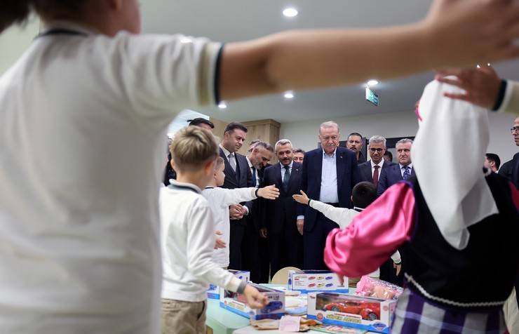 Cumhurbaşkanı Erdoğan, Rize’de "AK Parti Genişletilmiş İl Danışma Meclis Toplantısı"nda konuştu 6