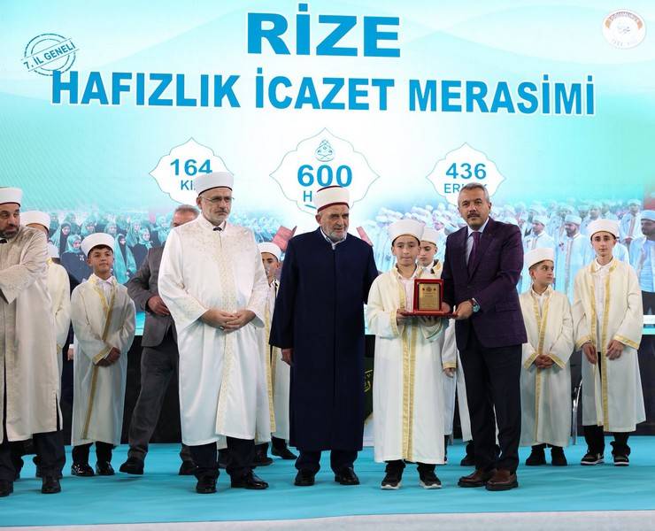Rize'de 600 hafız için icazet töreni düzenlendi 19