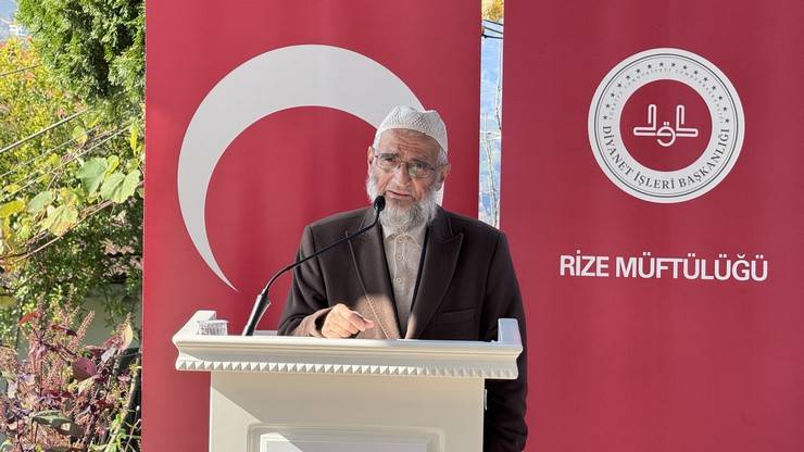 Zavendikli Mustafa Yıldız Hoca Efendi Vefatının 16. Yılında Dualarla Anıldı 1