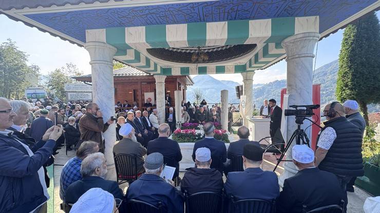 Zavendikli Mustafa Yıldız Hoca Efendi Vefatının 16. Yılında Dualarla Anıldı 13