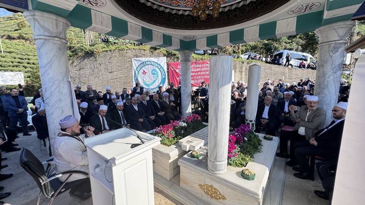 Zavendikli Mustafa Yıldız Hoca Efendi Vefatının 16. Yılında Dualarla Anıldı 19