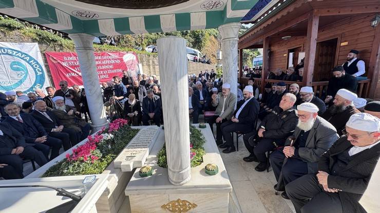Zavendikli Mustafa Yıldız Hoca Efendi Vefatının 16. Yılında Dualarla Anıldı 22