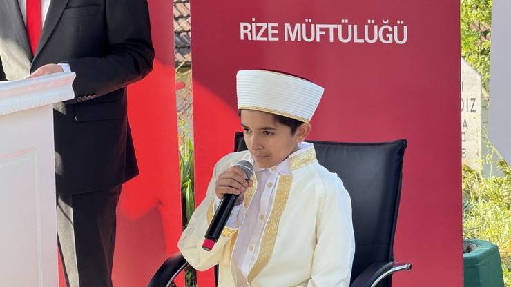 Zavendikli Mustafa Yıldız Hoca Efendi Vefatının 16. Yılında Dualarla Anıldı 3