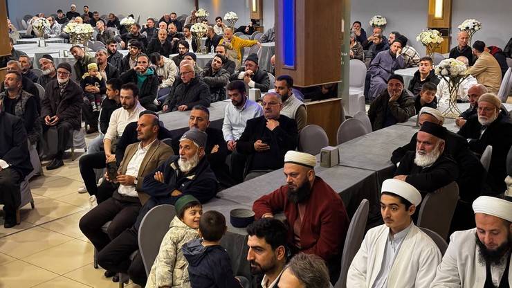 Resul Bölükbaşı Hocaefendi Rize'de Düzenlenen Yoğun Katılımlı Programla Yâd Edildi. Talebesi Cübbeli Ahmet Hoca da Katıldı 13