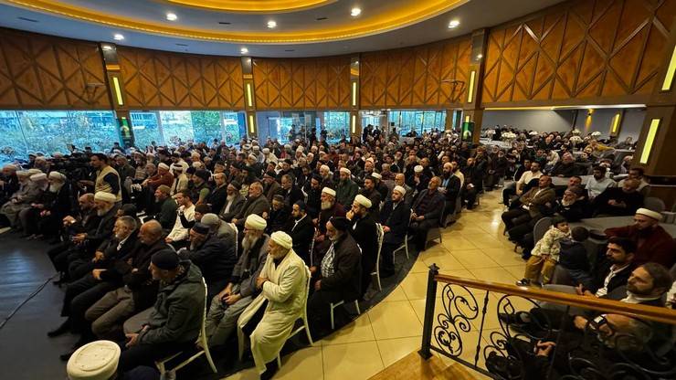 Resul Bölükbaşı Hocaefendi Rize'de Düzenlenen Yoğun Katılımlı Programla Yâd Edildi. Talebesi Cübbeli Ahmet Hoca da Katıldı 14