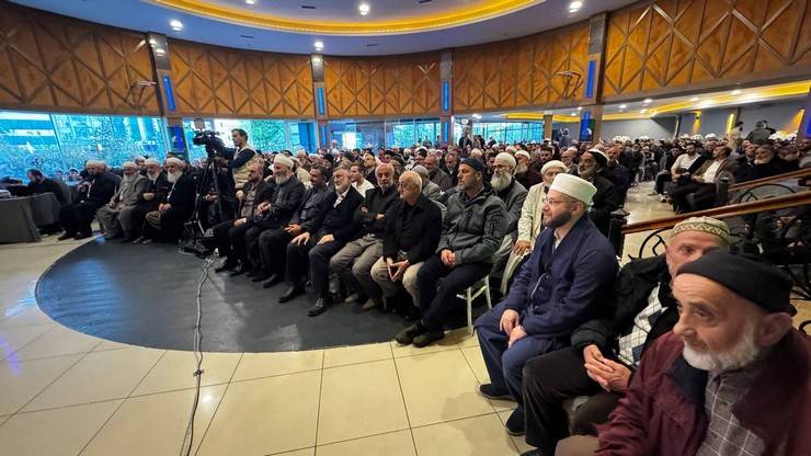 Resul Bölükbaşı Hocaefendi Rize'de Düzenlenen Yoğun Katılımlı Programla Yâd Edildi. Talebesi Cübbeli Ahmet Hoca da Katıldı 16