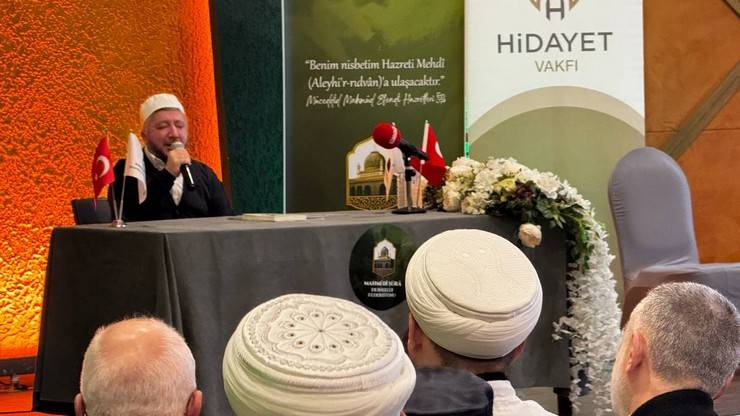 Resul Bölükbaşı Hocaefendi Rize'de Düzenlenen Yoğun Katılımlı Programla Yâd Edildi. Talebesi Cübbeli Ahmet Hoca da Katıldı 24