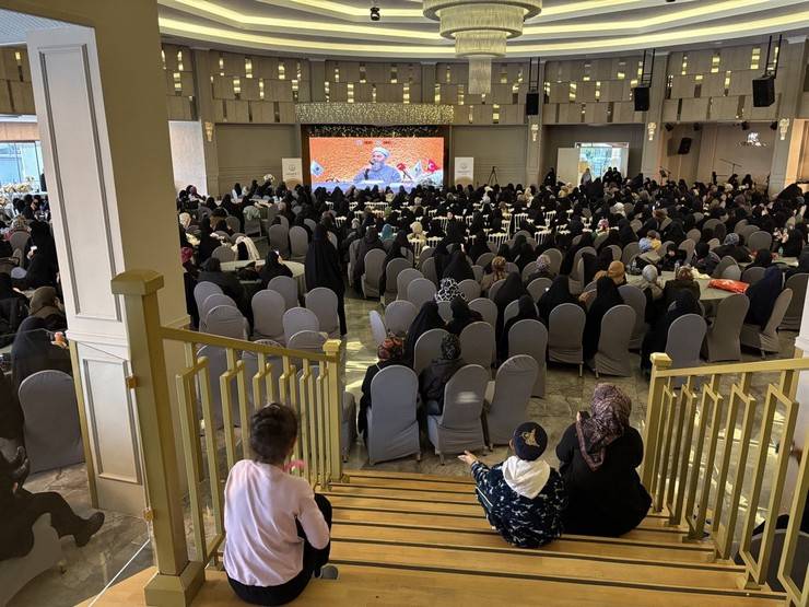 Resul Bölükbaşı Hocaefendi Rize'de Düzenlenen Yoğun Katılımlı Programla Yâd Edildi. Talebesi Cübbeli Ahmet Hoca da Katıldı 42