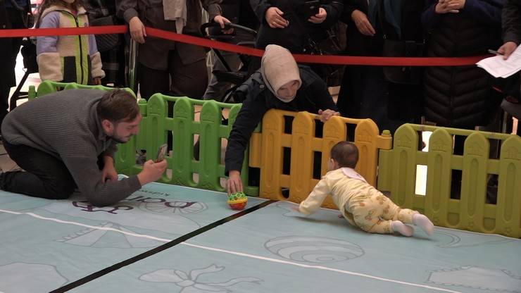 Rize'de bebek emekleme yarışması düzenlendi 11