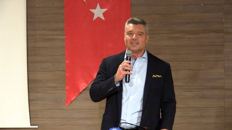 Fenerbahçe Kulübü Başkanı Sadettin Saran, Rize'de 13