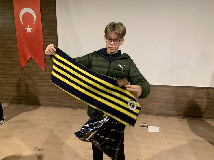 Fenerbahçe Kulübü Başkanı Sadettin Saran, Rize'de 17