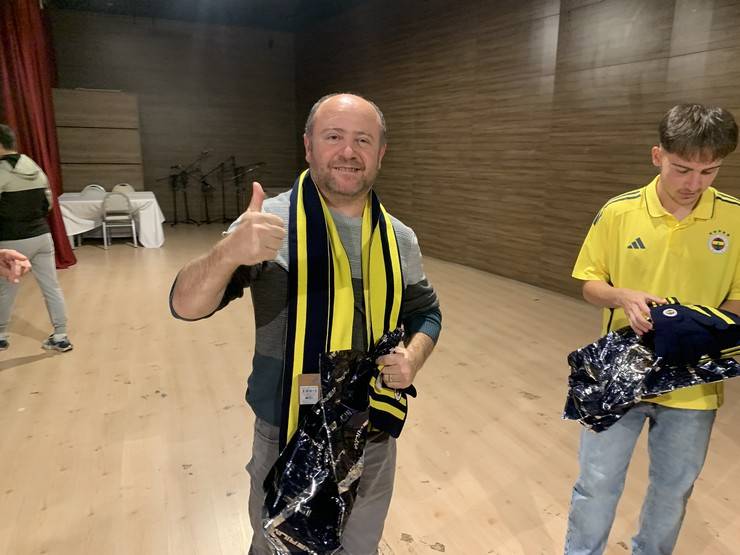 Fenerbahçe Kulübü Başkanı Sadettin Saran, Rize'de 19