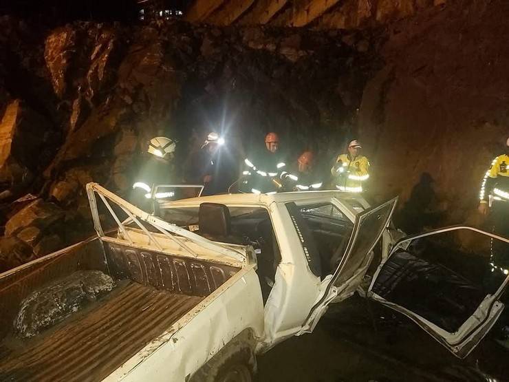 Rize’de Kamyonet Yeni Otobüs Terminali İnşaat Alanına Düştü: 1 Ölü 15