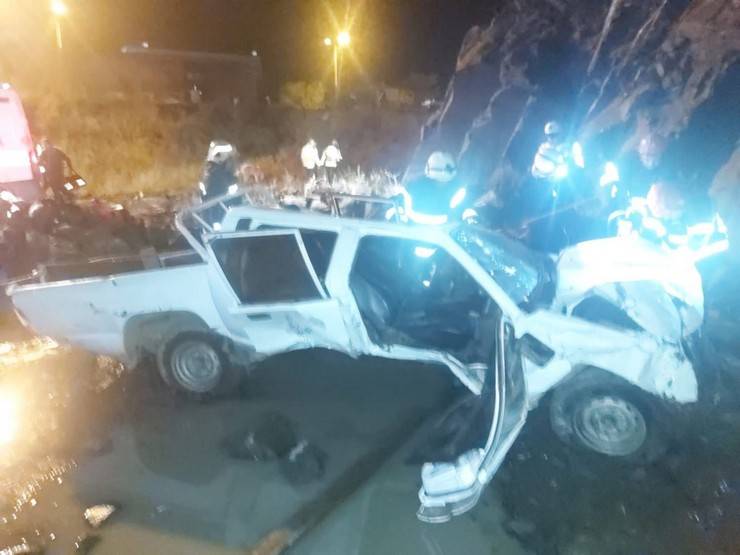 Rize’de Kamyonet Yeni Otobüs Terminali İnşaat Alanına Düştü: 1 Ölü 17