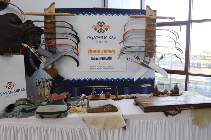 Rize'de düzenlenen "Yaşayan Miras Şöleni" sona erdi. 10