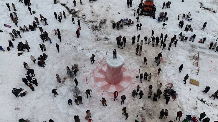 Rize'de Ayder Kardan Adam Kış Festivali başladı 15
