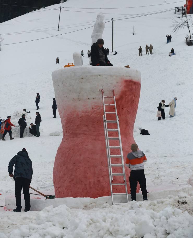 Rize'de Ayder Kardan Adam Kış Festivali başladı 32