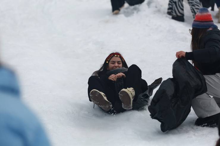 Rize'de Ayder Kardan Adam Kış Festivali başladı 39