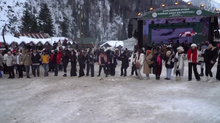 Rize'de Ayder Kardan Adam Kış Festivali gerçekleştirildi 20