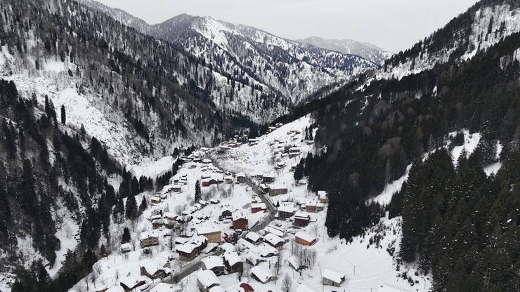 Rize'de Ayder Kardan Adam Kış Festivali gerçekleştirildi 24