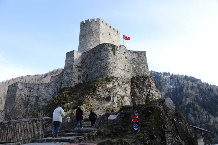 Tarihi Zil Kale geçen yıl 181 bin 446 ziyaretçi ağırladı 15