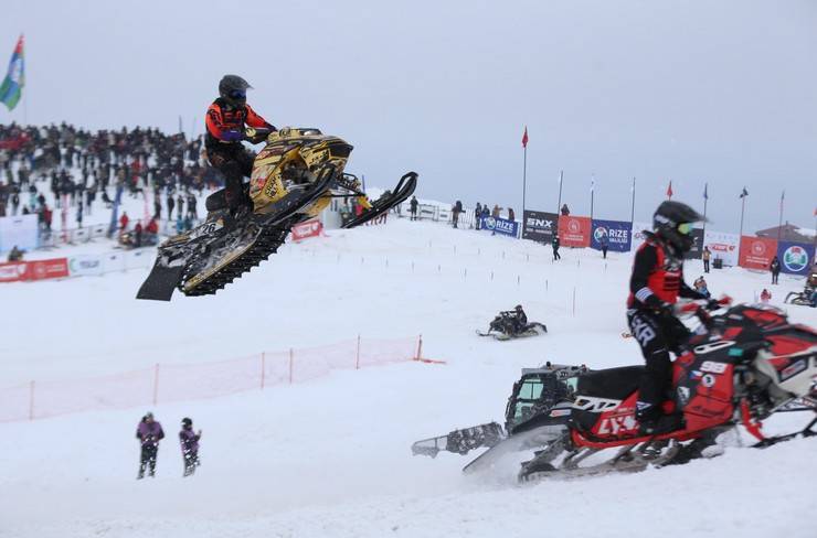 Dünya Kar Motosikleti Şampiyonası'nda sıralama yarışları yapıldı 11