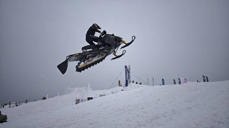 Dünya Kar Motosikleti Şampiyonası'nda sıralama yarışları yapıldı 20