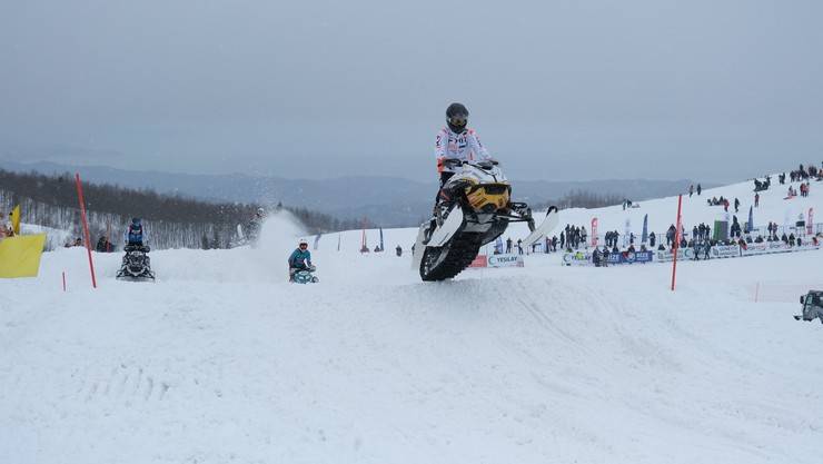Dünya Kar Motosikleti Şampiyonası'nda sıralama yarışları yapıldı 54