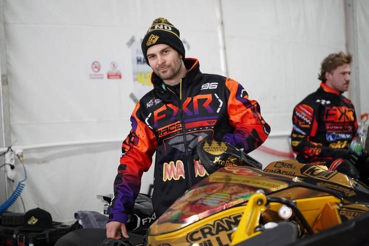 Dünya Kar Motosikleti Şampiyonası'nda sıralama yarışları yapıldı 61