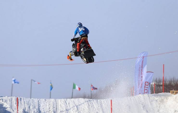 Dünya Rize’yi İzledi: SNX Türkiye Final Yarışlarıyla Nefes Kesti! 11