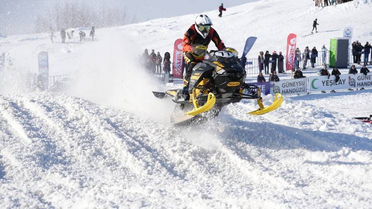 Dünya Rize’yi İzledi: SNX Türkiye Final Yarışlarıyla Nefes Kesti! 110