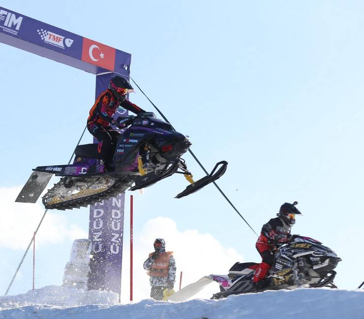 Dünya Rize’yi İzledi: SNX Türkiye Final Yarışlarıyla Nefes Kesti! 21