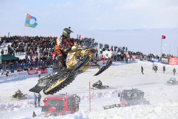 Dünya Rize’yi İzledi: SNX Türkiye Final Yarışlarıyla Nefes Kesti! 36