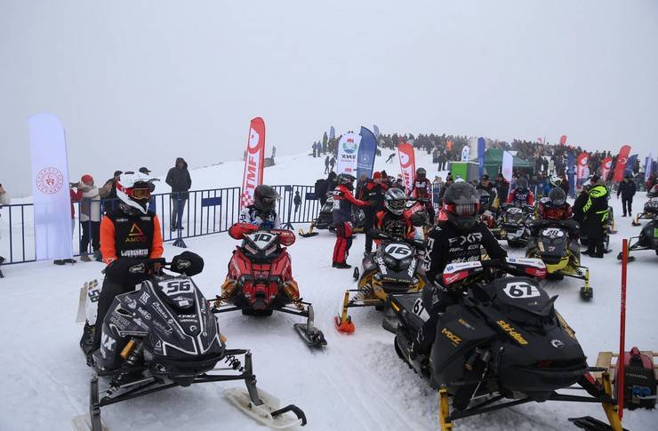 Dünya Rize’yi İzledi: SNX Türkiye Final Yarışlarıyla Nefes Kesti! 40