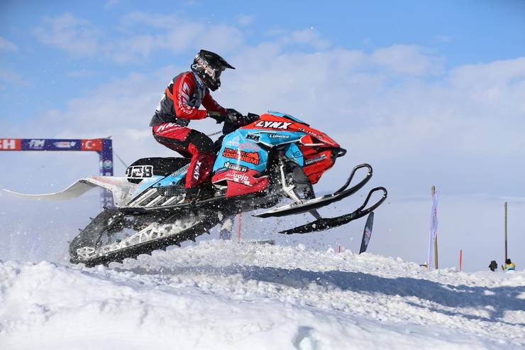 Dünya Rize’yi İzledi: SNX Türkiye Final Yarışlarıyla Nefes Kesti! 46