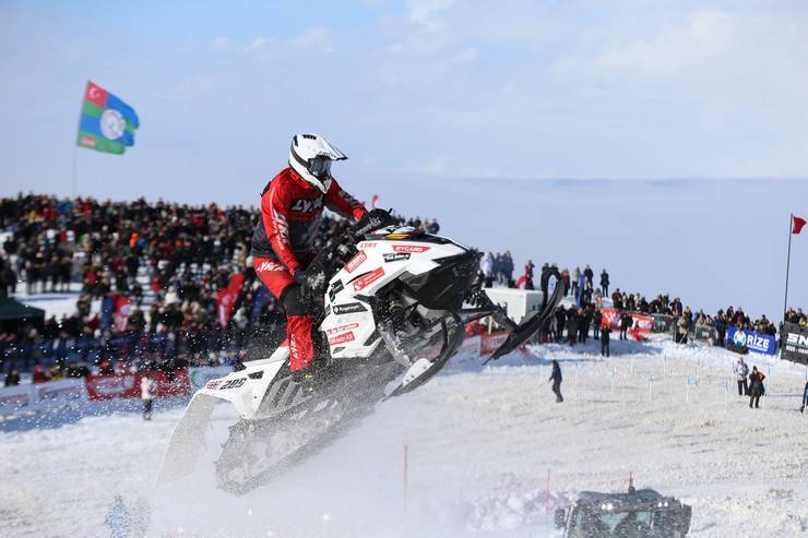 Dünya Rize’yi İzledi: SNX Türkiye Final Yarışlarıyla Nefes Kesti! 52