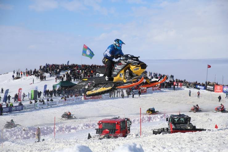 Dünya Rize’yi İzledi: SNX Türkiye Final Yarışlarıyla Nefes Kesti! 54